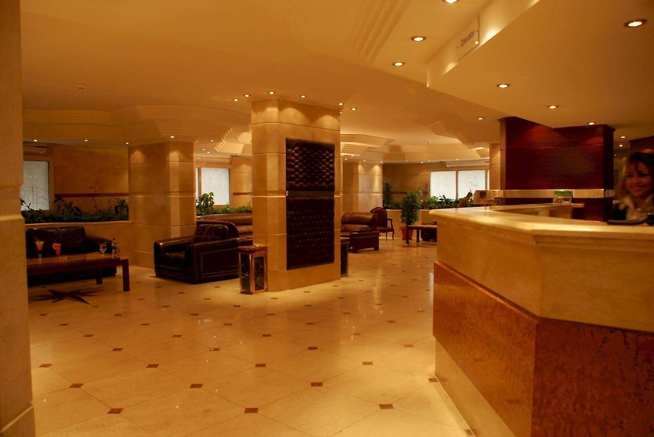 Aura Inn Hotel Cairo Giza Екстериор снимка