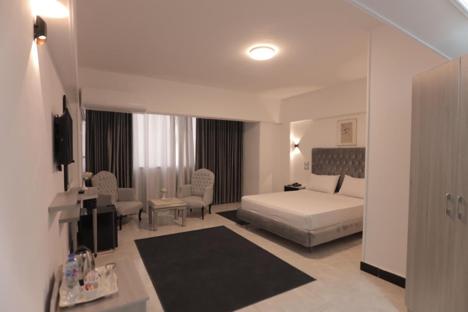 Aura Inn Hotel Cairo Giza Екстериор снимка