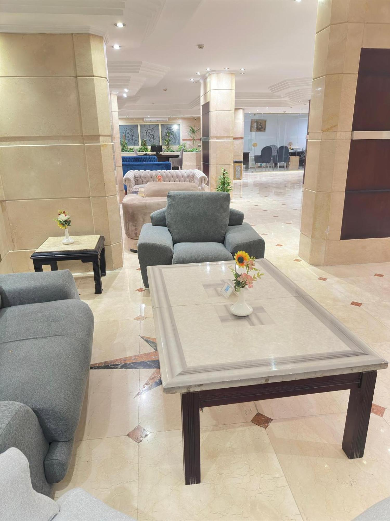 Aura Inn Hotel Cairo Giza Екстериор снимка