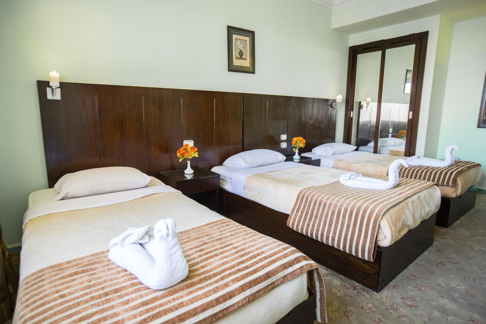 Aura Inn Hotel Cairo Giza Екстериор снимка