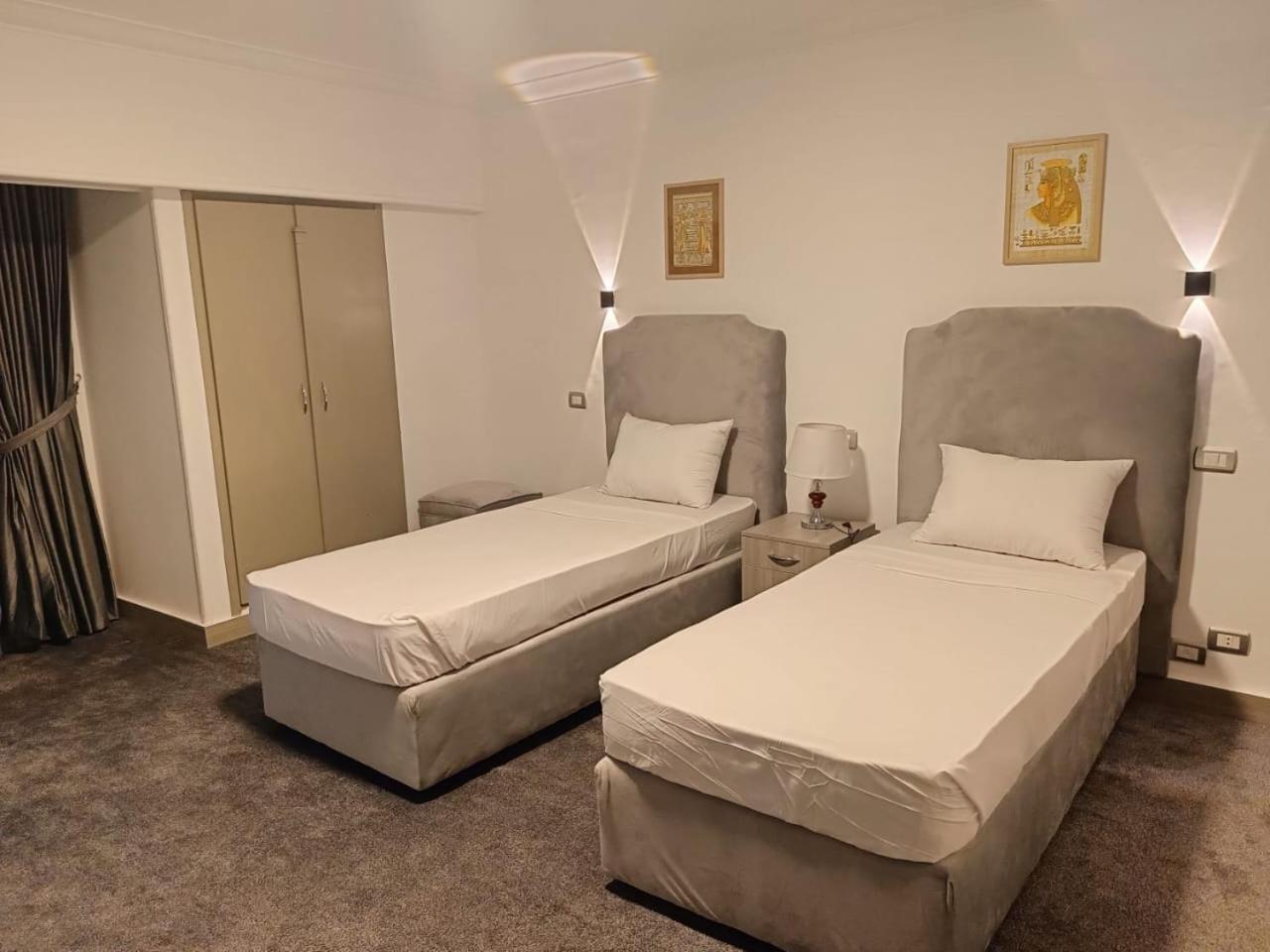 Aura Inn Hotel Cairo Giza Екстериор снимка