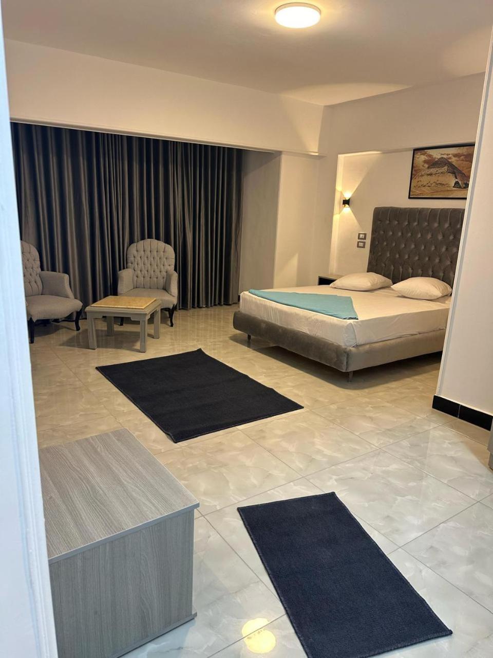 Aura Inn Hotel Cairo Giza Екстериор снимка