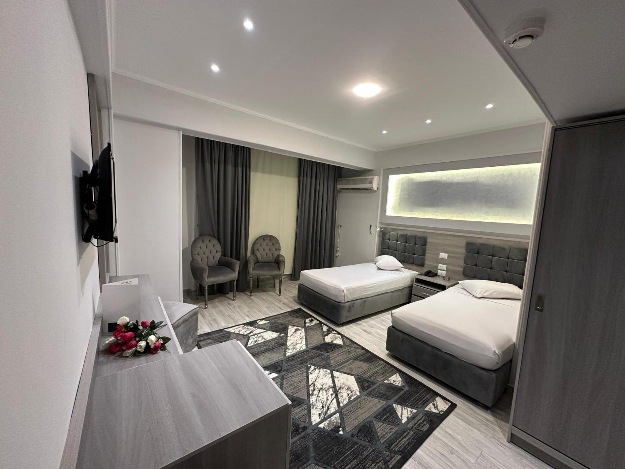 Aura Inn Hotel Cairo Giza Екстериор снимка